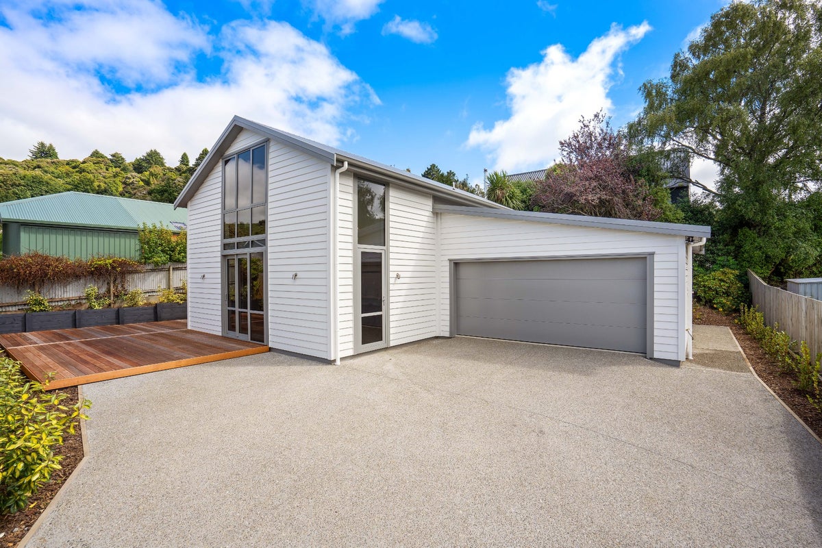 12A St Albans Street, Bradford, Dunedin - Carousel 1