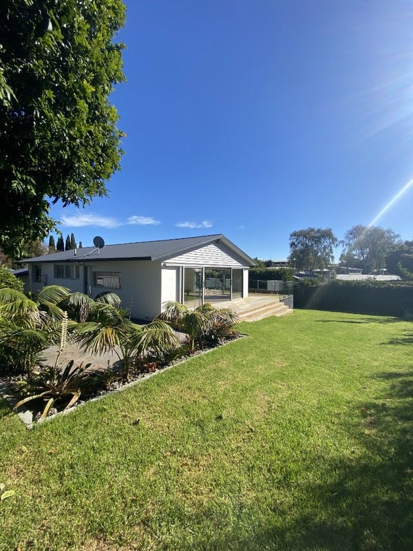 14 Pah Street, Matua, Tauranga - Carousel 1