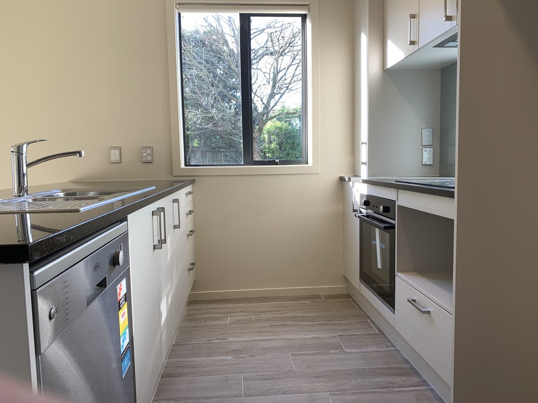 35/3 Burton Street, Grafton, Auckland - Carousel 1