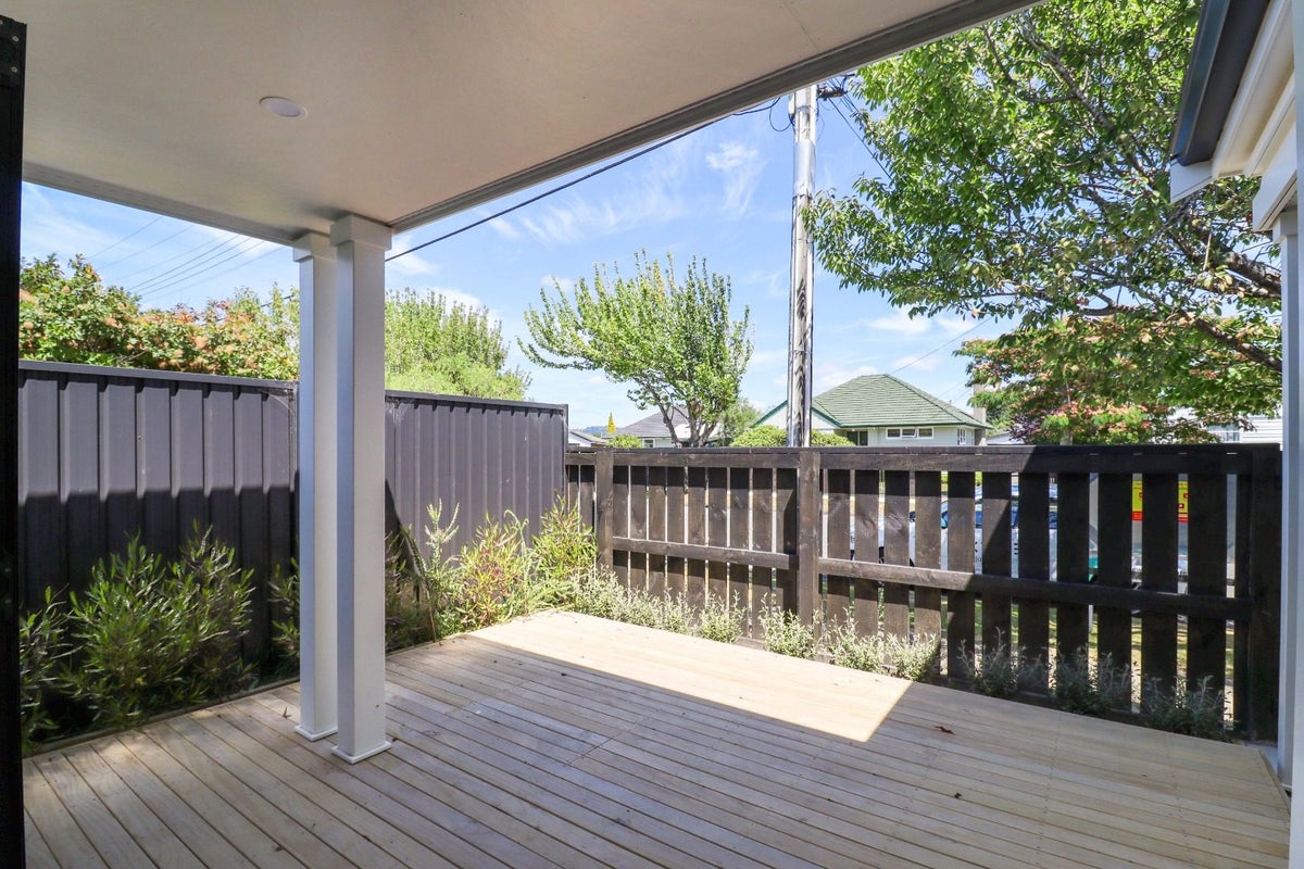 23B Fraser Crescent, Elderslea, Upper Hutt - Carousel 2