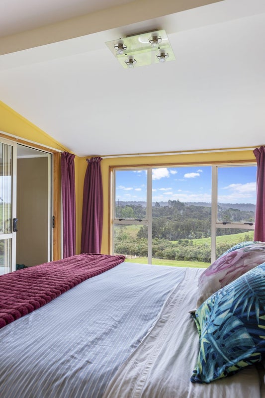 76 Coulter Road, Henderson Valley, Auckland - Carousel 26