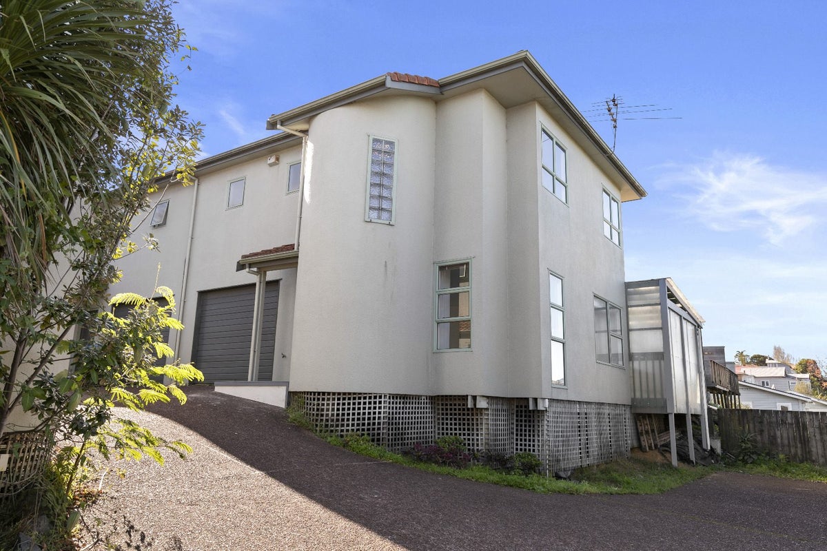 564 New North Road, Kingsland, Auckland - Carousel 1