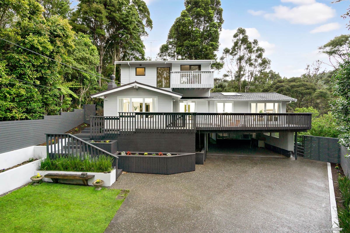 193 Atkinson Road, Titirangi, Auckland - Carousel 1