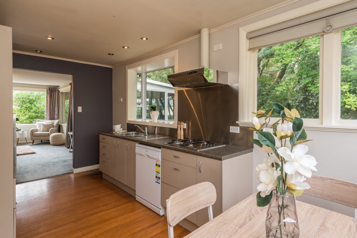 20 Belfield Street, Dallington, Christchurch - Carousel 2