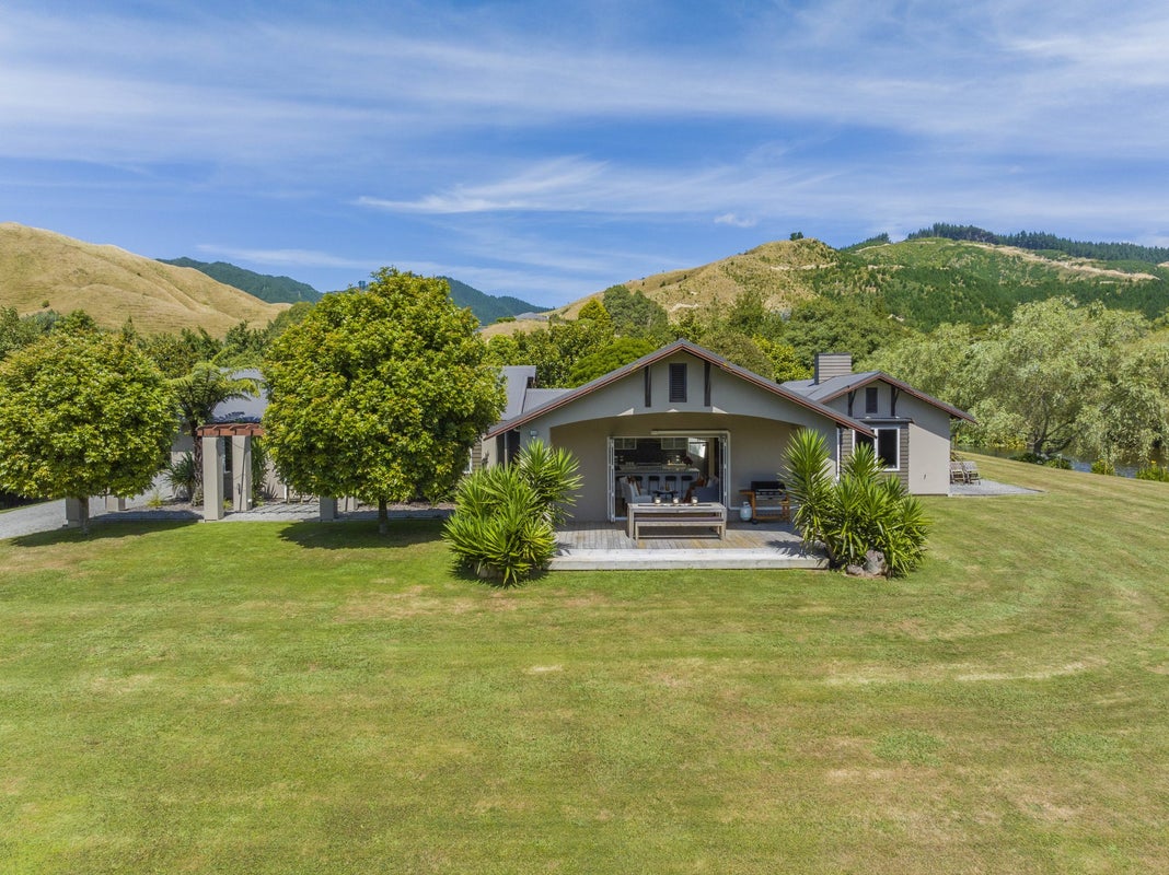 106 Maui Pomare Road, Nikau Valley, Paraparaumu - Carousel 1