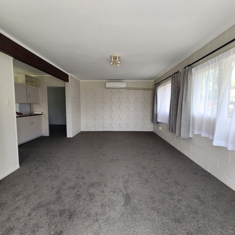 32 Ripon Crescent, Meadowbank, Auckland - Carousel 2