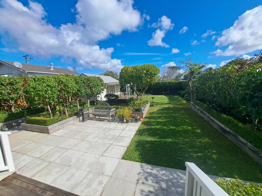 23 Cowper Street, Devonport, Auckland - Carousel 14