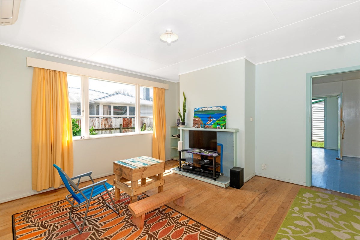 49 Munro Street, Elgin, Gisborne - Carousel 2
