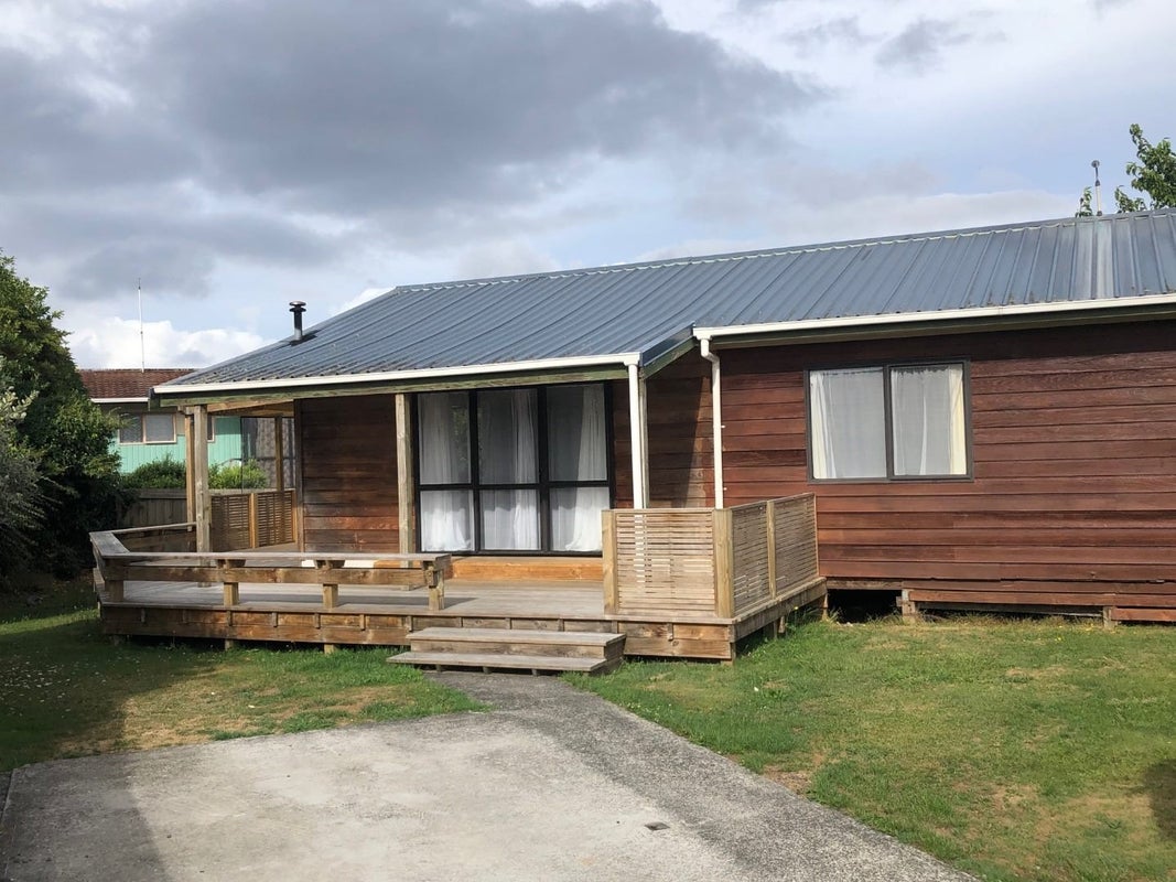 1A Roosevelt Road, Western Heights, Rotorua - Carousel 1