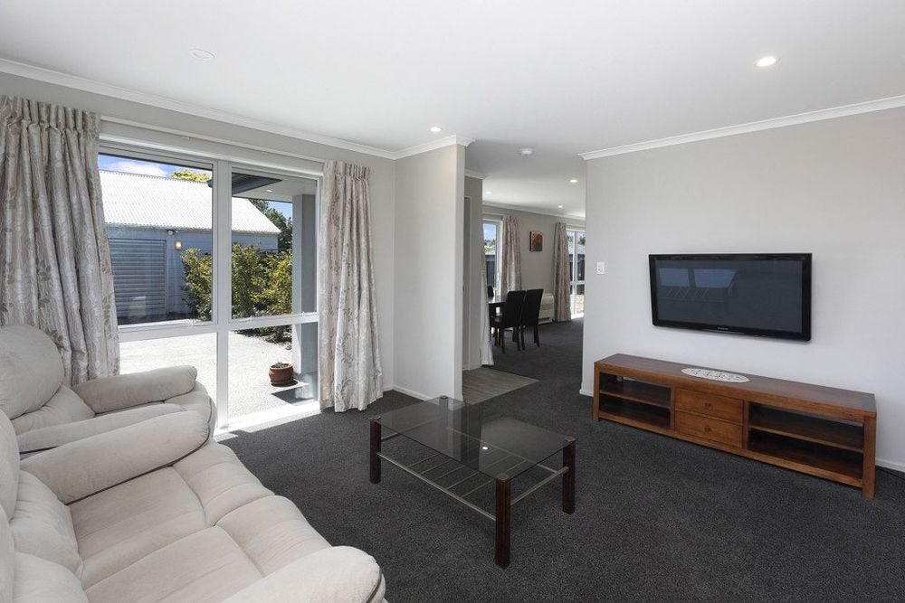 215 Mairehau Road, Burwood, Christchurch - Carousel 2
