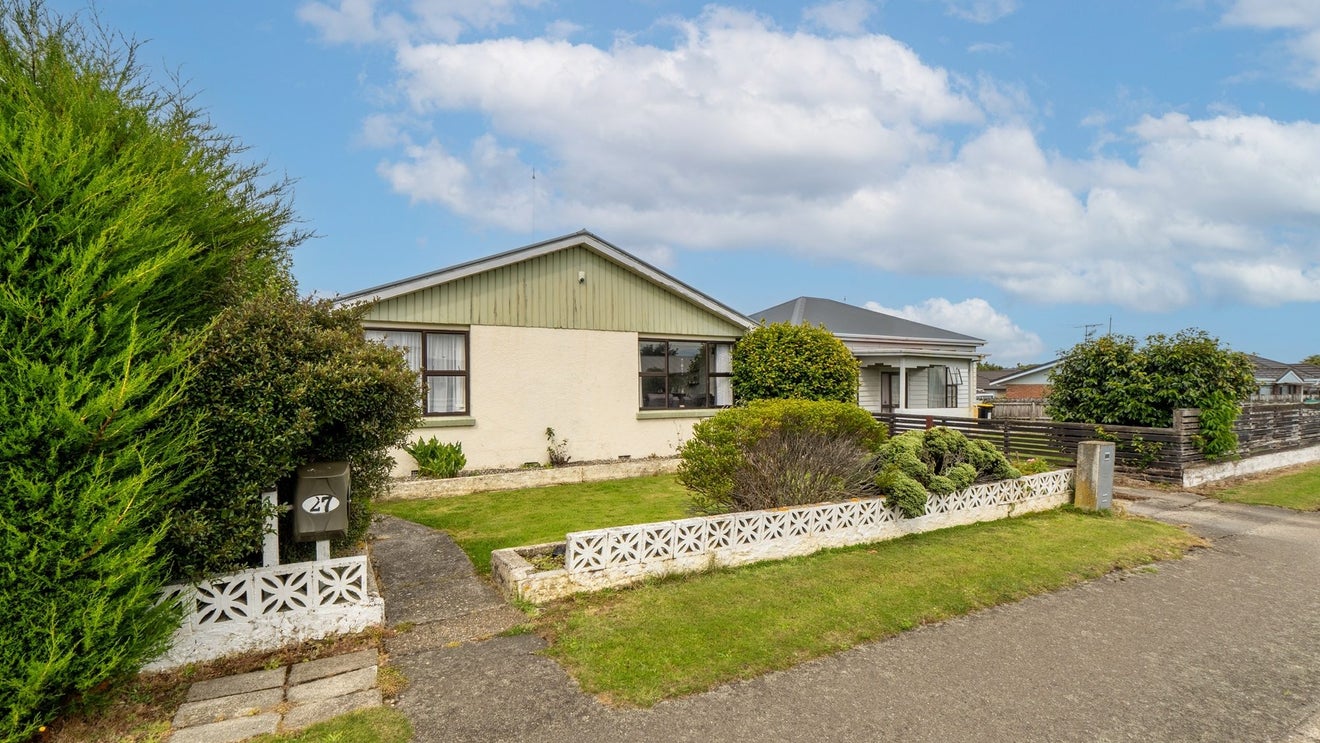 27 Tramway Road, Strathern, Invercargill - Carousel 1