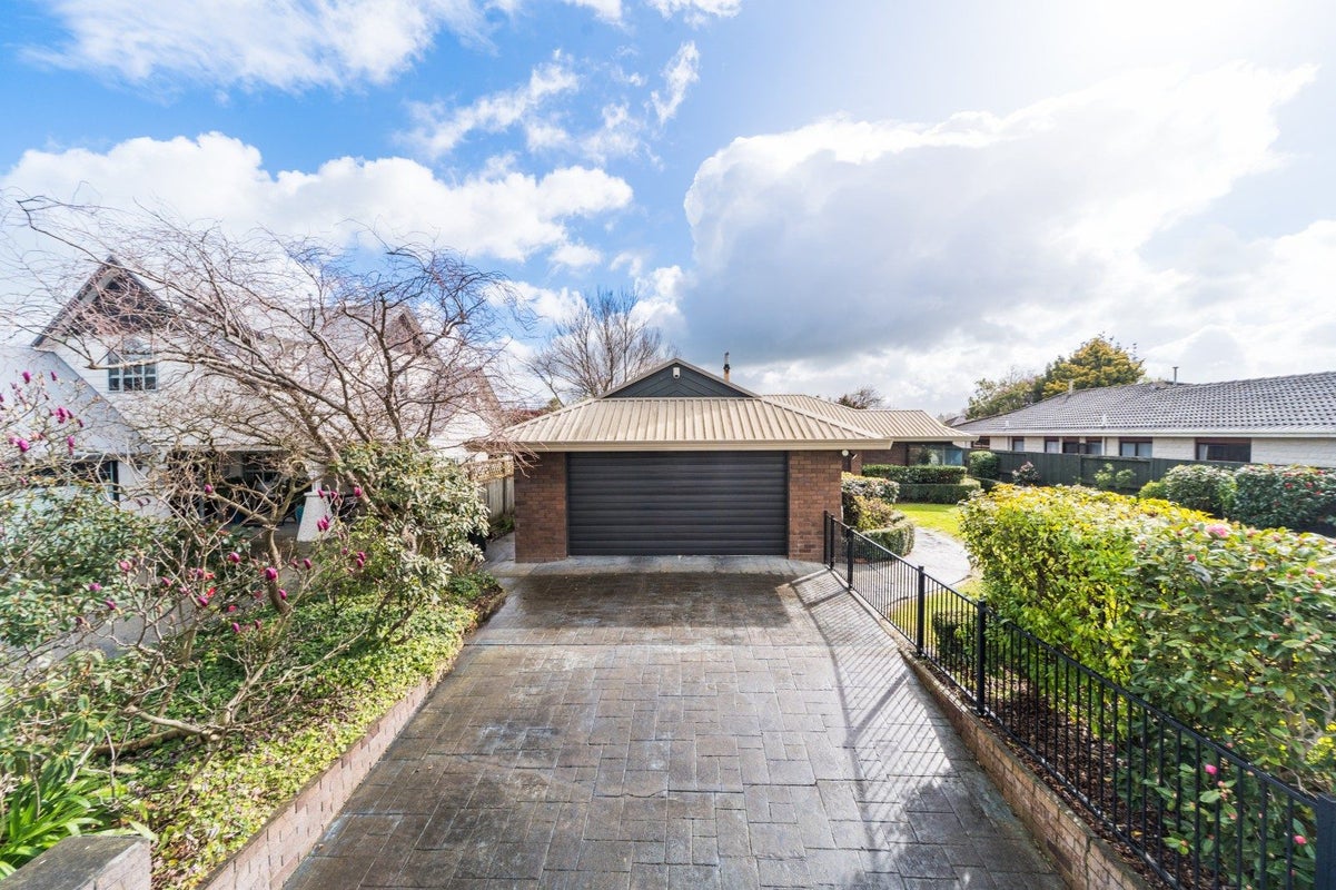 108 John F Kennedy Drive, Milson, Palmerston North - Carousel 32