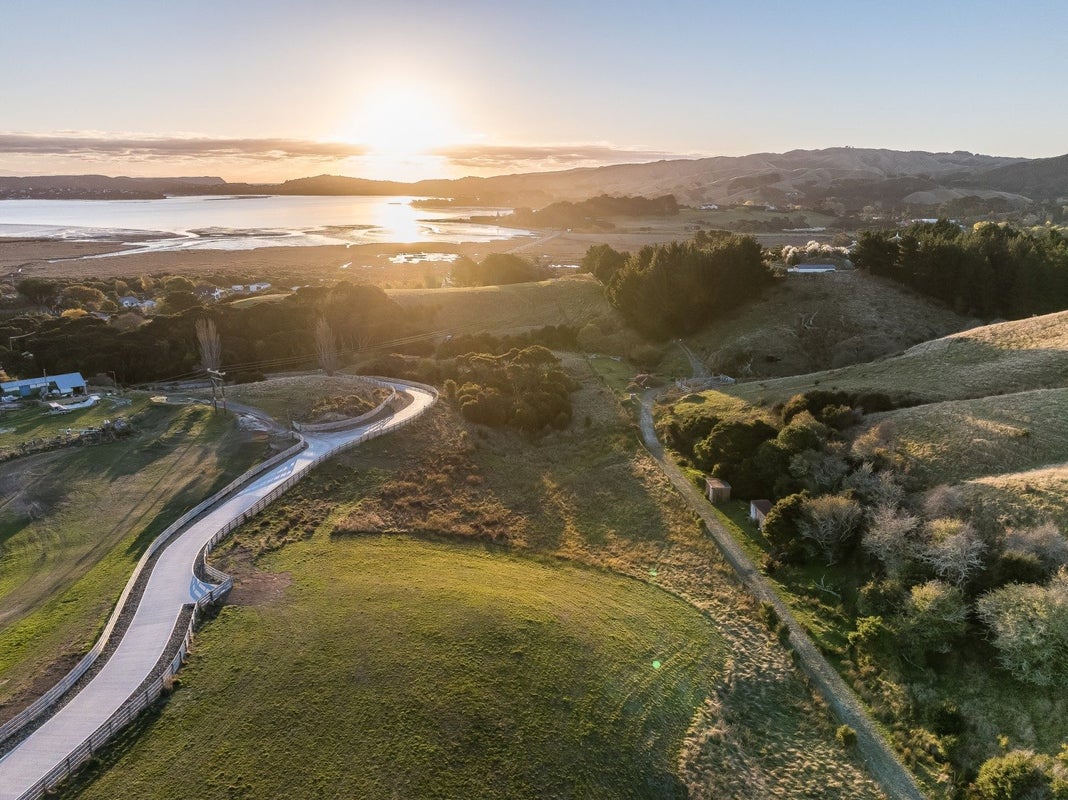0 Paekakariki Hill Road, Paekakariki Hill, Porirua - Carousel 2