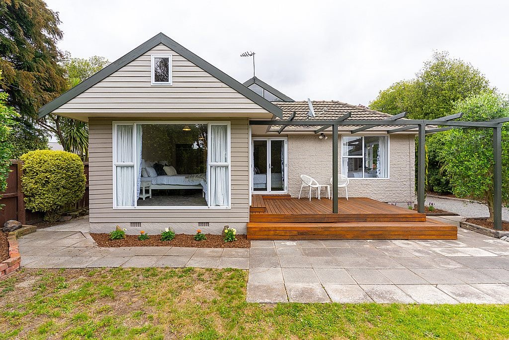 19 Mooray Avenue, Bishopdale, Christchurch - Carousel 1