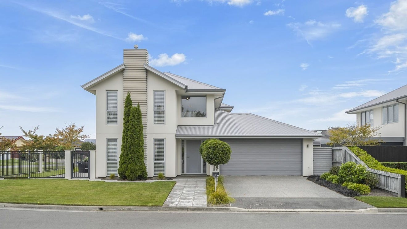 1 Malachy Grove, Aidanfield, Christchurch - Carousel 1