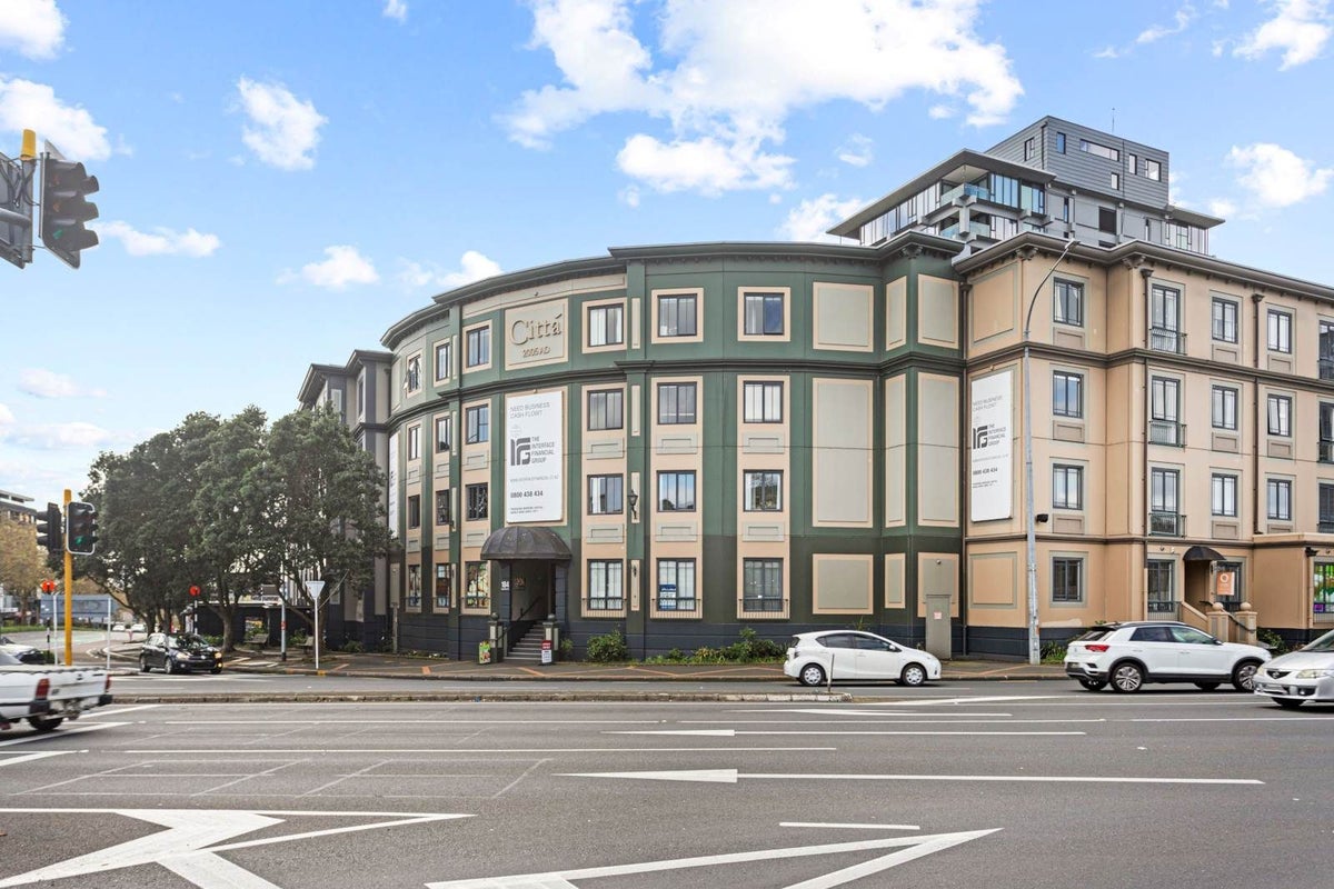 420/184 Symonds Street, Grafton, Auckland - Carousel 1
