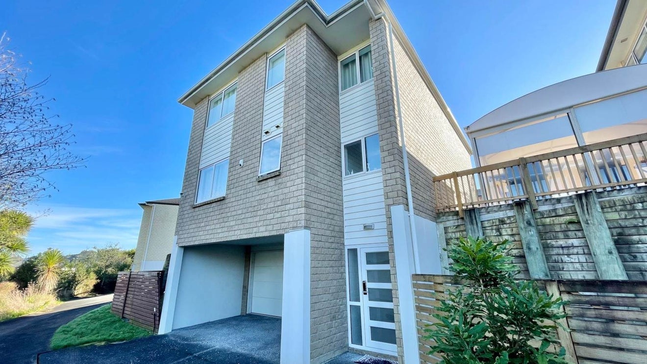 8 Sohlue Place, Oteha, Auckland - Carousel 20