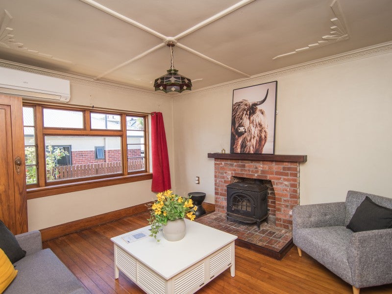 10 Ashbury Avenue, Waimataitai, Timaru - Carousel 1