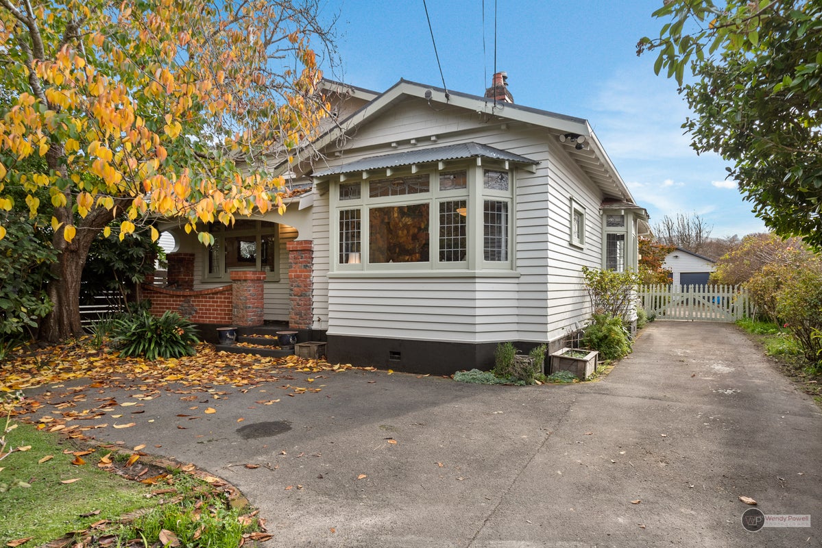 19 Penrose Street, Woburn, Lower Hutt - Carousel 20