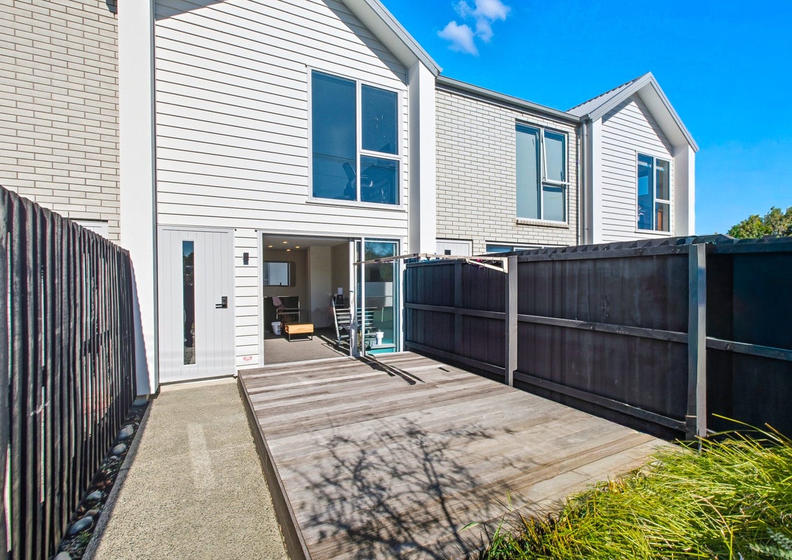 2/96 Cobham Street, Spreydon, Christchurch - Carousel 10