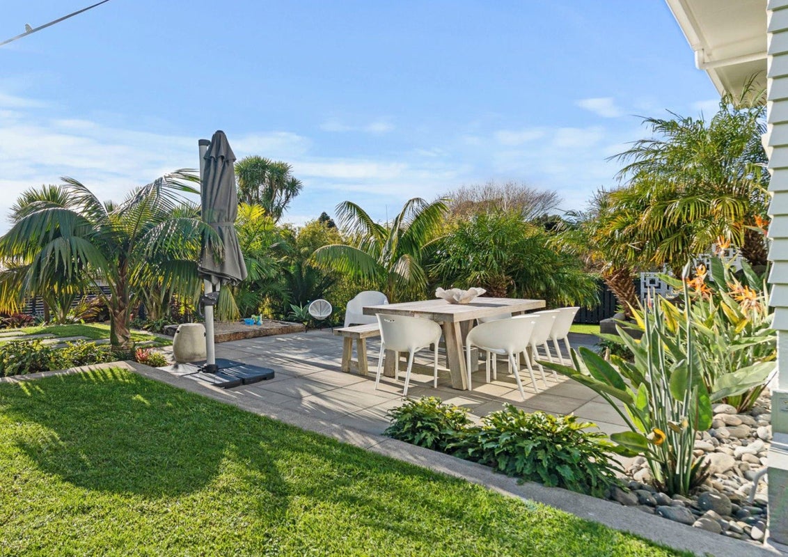 37 Mcfarlane Street, Oakura, Oakura - Carousel 2