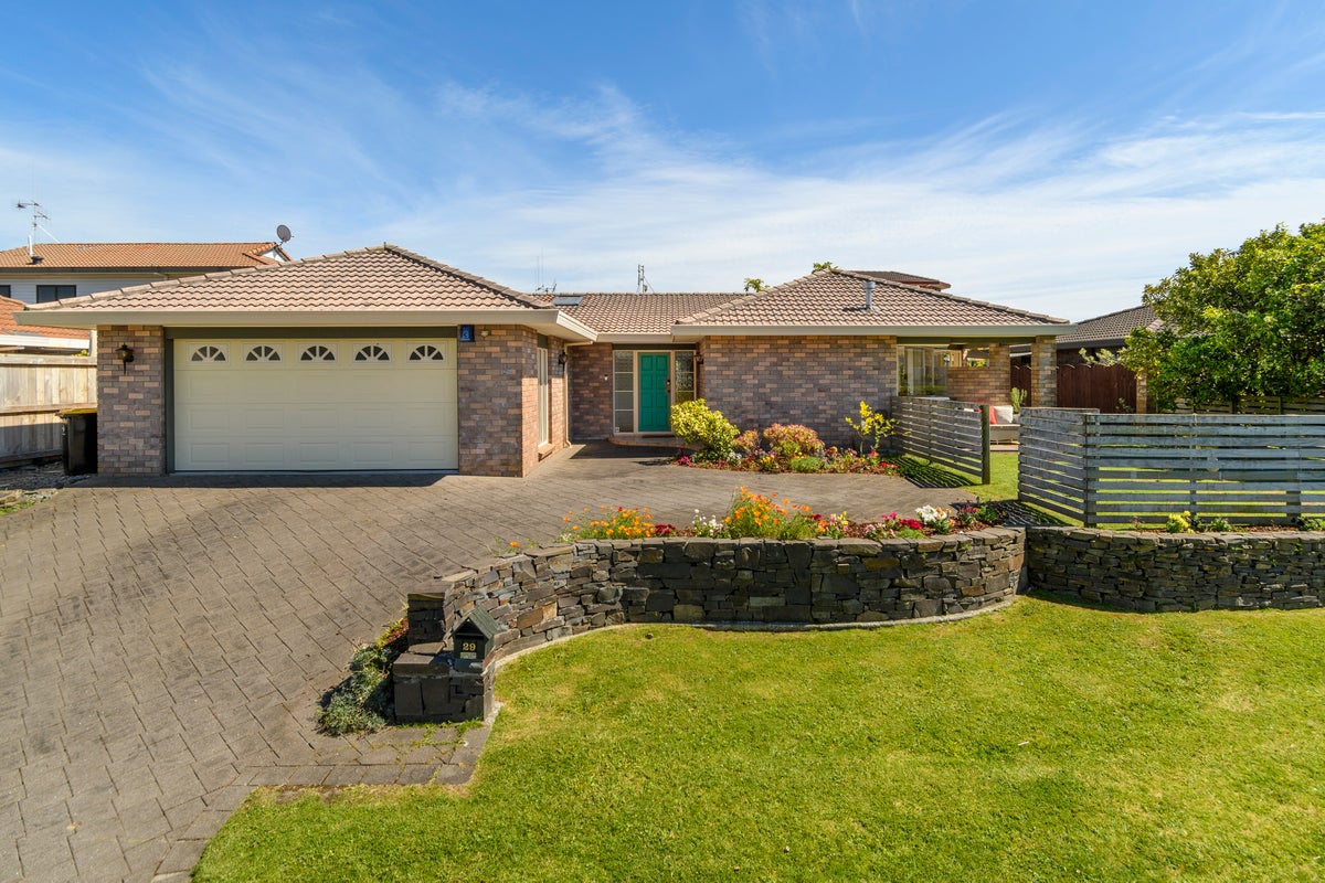 29 Clivedene Street, Matua, Tauranga - Carousel 1