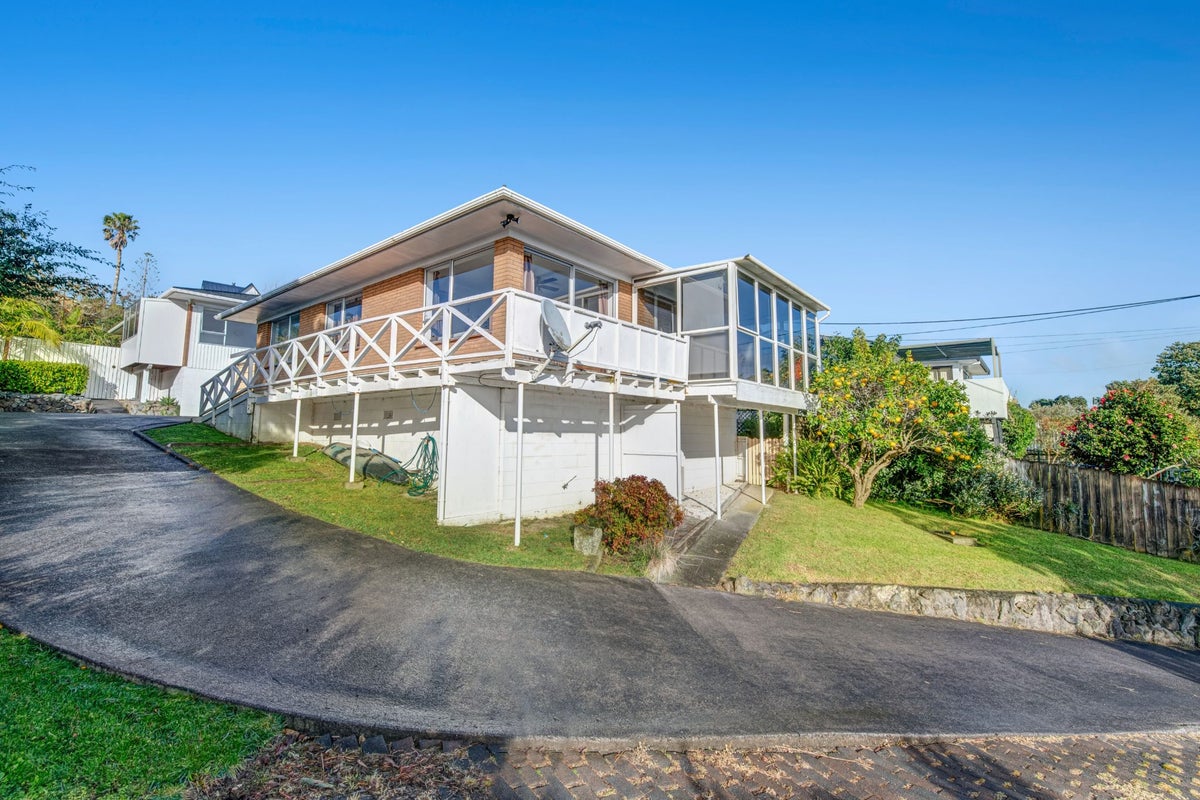50A Bay Street, Red Beach, Whangaparaoa - Carousel 1