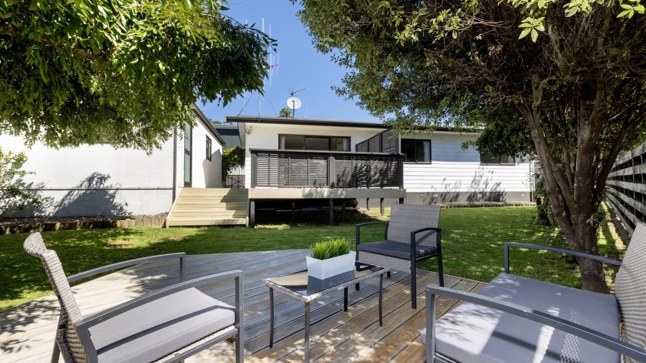 18 Seymour Place, Bellevue, Tauranga - Carousel 1