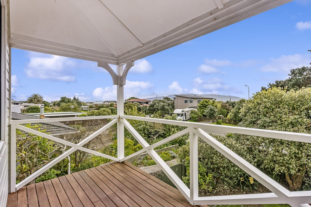 1/208 Manly Street, Paraparaumu Beach, Paraparaumu - Carousel 2