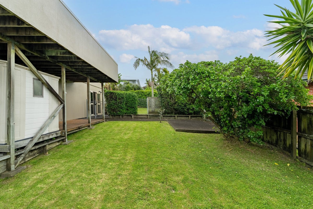 703A Hillsborough Road, Mount Roskill, Auckland - Carousel 2