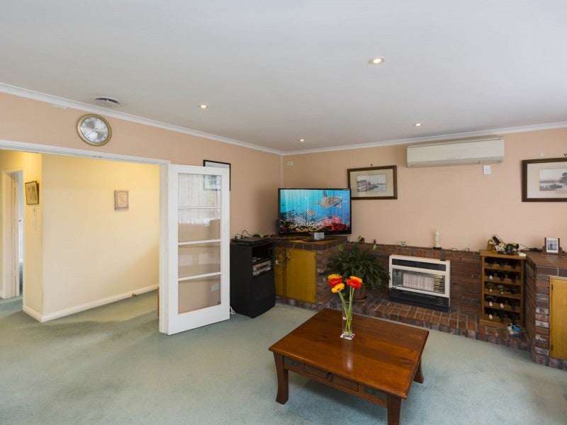 29 Gloucester Street, Silverstream, Upper Hutt - Carousel 2
