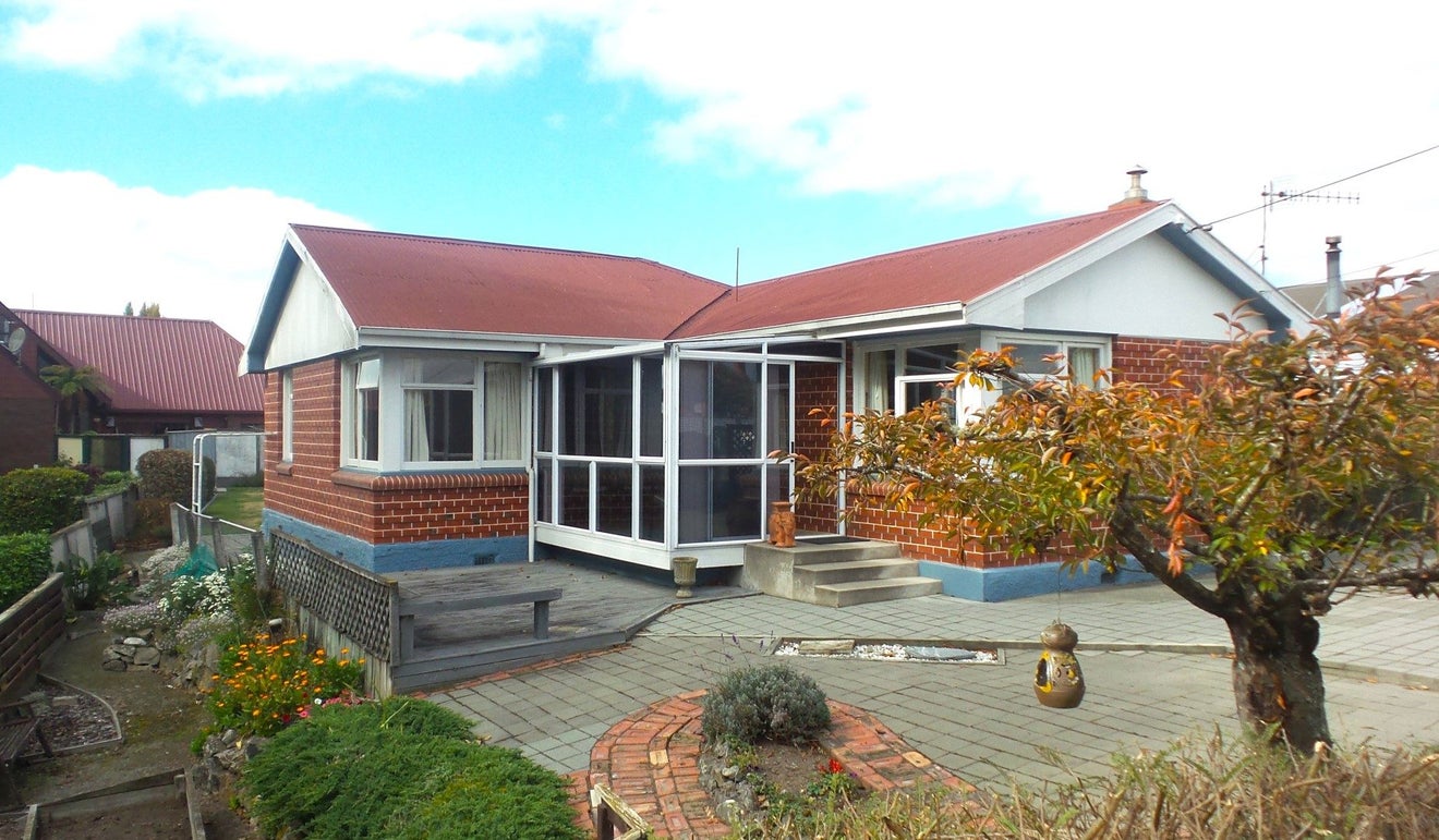 68 Studholme Street, Temuka - Carousel 22