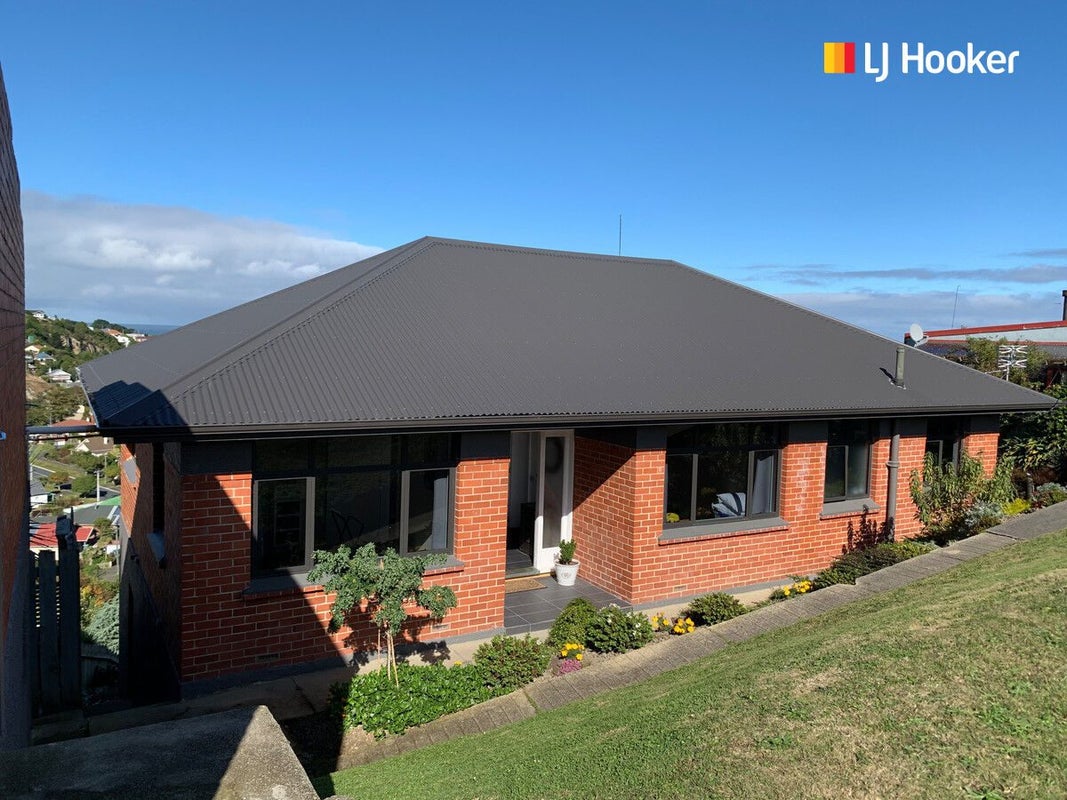 94 Moana Crescent, Musselburgh, Dunedin - Carousel 1