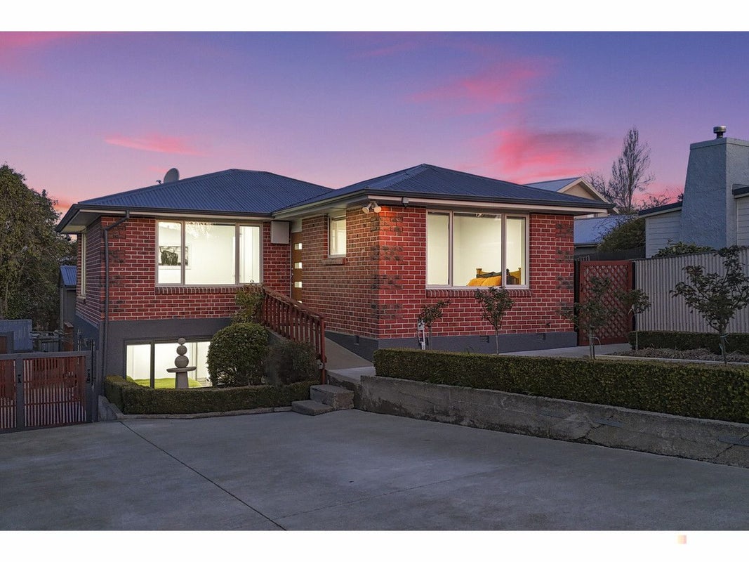9A Regent Street, West End, Timaru - Carousel 1