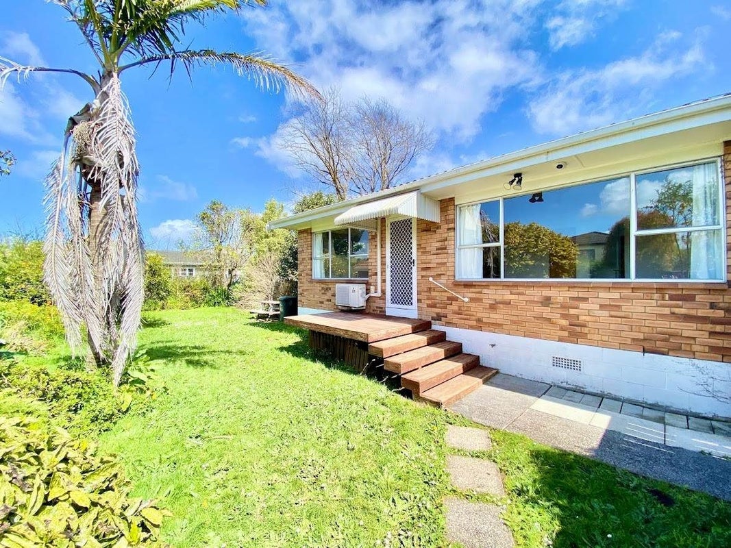 3/4 Rewi Road, Royal Oak, Auckland - Carousel 1