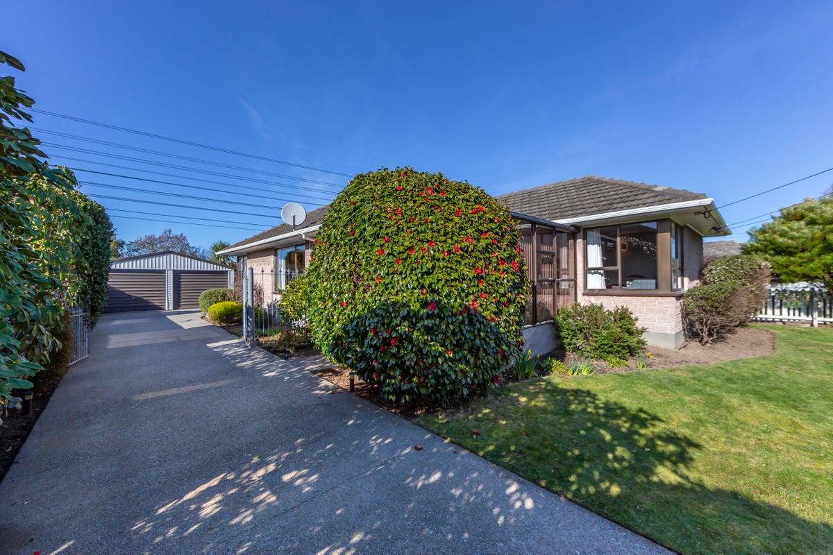 7 Stackhouse Avenue, Bishopdale, Christchurch - Carousel 2