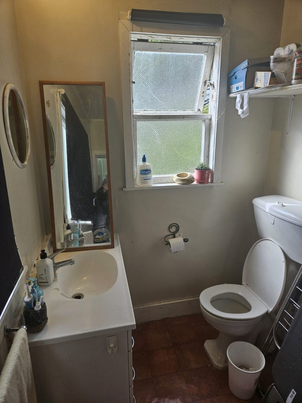 64 Maupuia Road, Maupuia, Wellington - Carousel 10