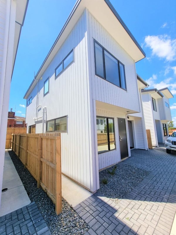 32B Alfriston Road, Manurewa, Auckland - Carousel 2