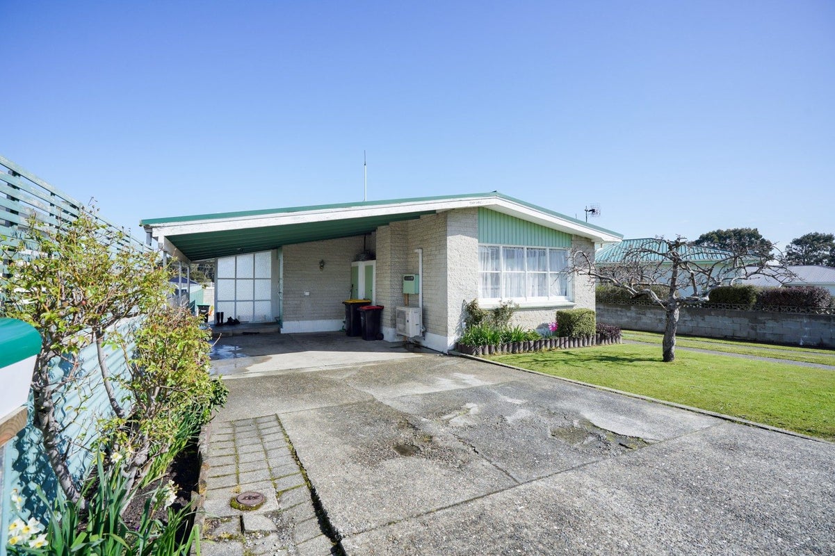49 Ascot Terrace, Kingswell, Invercargill - Carousel 1