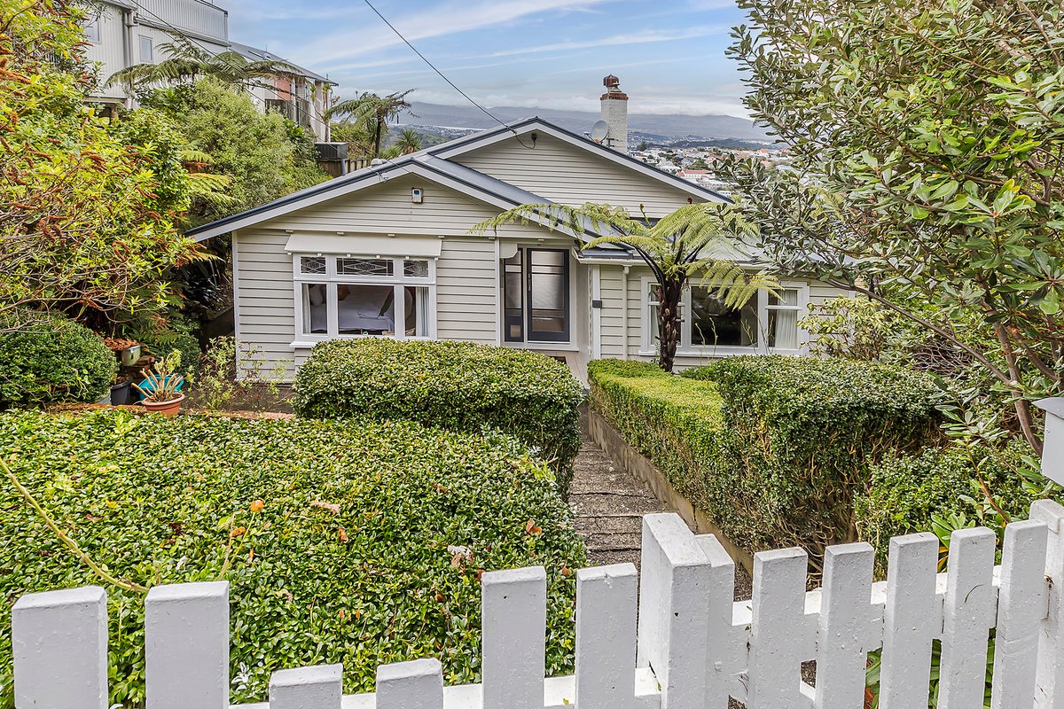 39 Mitchell Street, Brooklyn, Wellington - Carousel 1