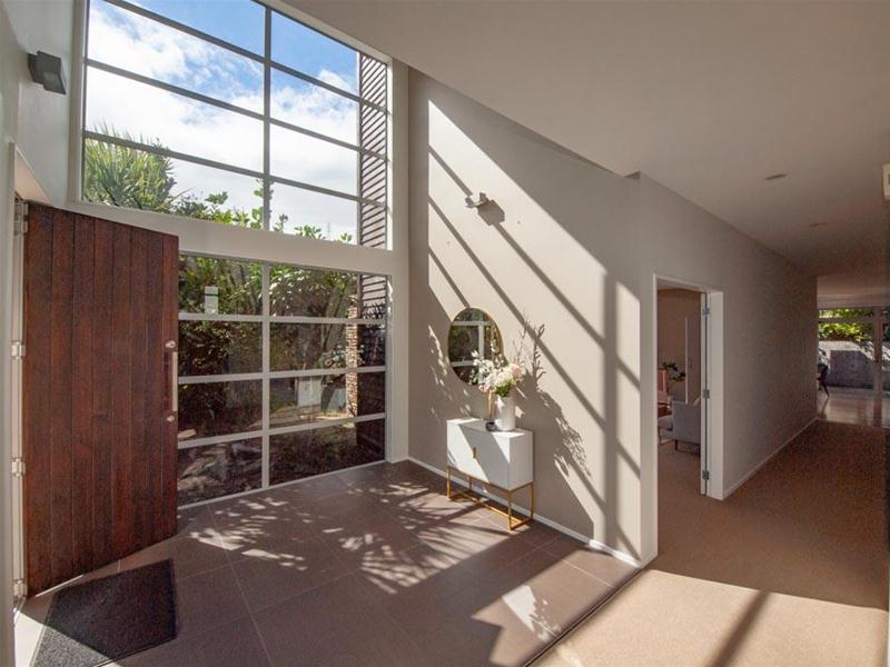 1 Moston Grove, Churton Park, Wellington - Carousel 2