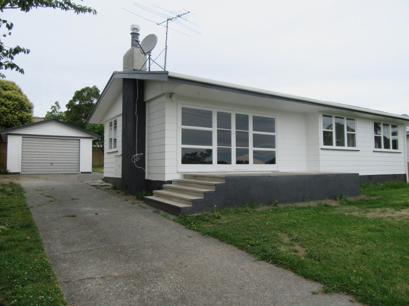 29 Lyell Road, Outer Kaiti, Gisborne - Carousel 1
