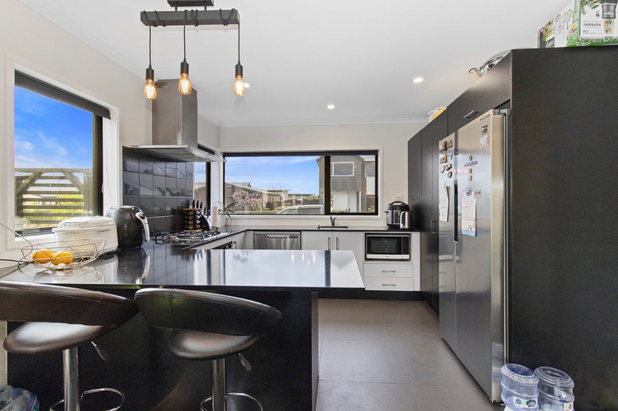 39 Voight Avenue, Chartwell, Hamilton - Carousel 2