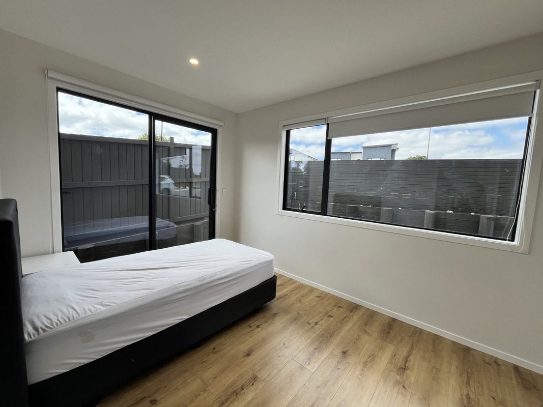 41 Spencer Road, Oteha, Auckland - Carousel 7