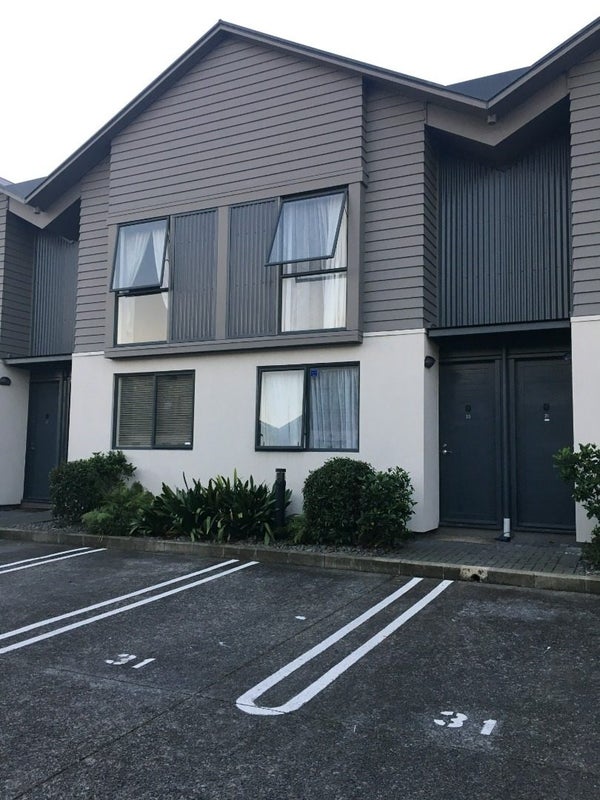 30/51 Ireland Road, Panmure, Auckland - Carousel 1