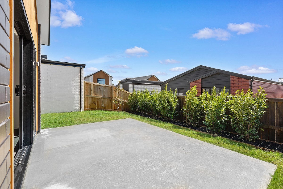 9 Rongo Close, Horotiu, Hamilton - Carousel 16