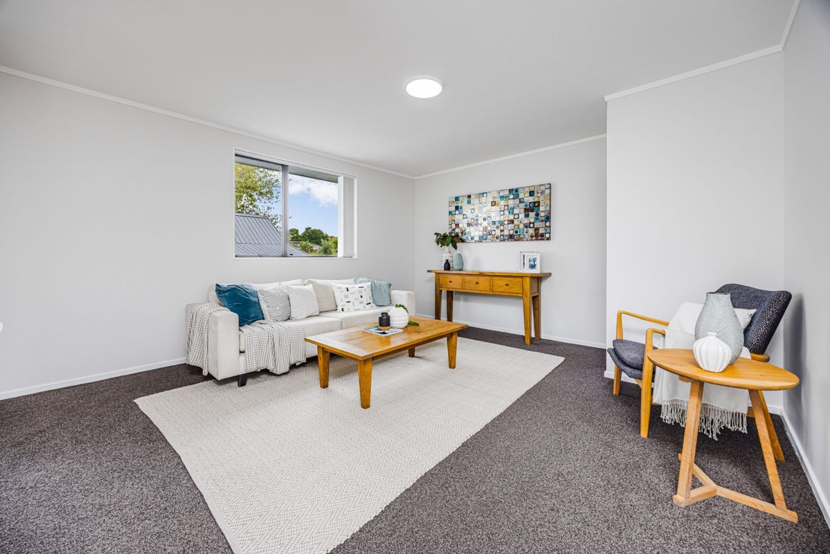 1/55 Redcrest Avenue, Red Hill, Papakura - Carousel 2