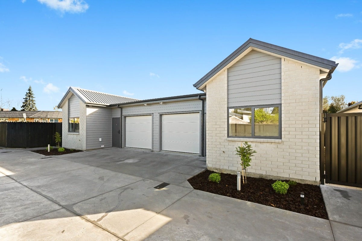 2/9 Beverley Crescent, Hillcrest, Hamilton - Carousel 2