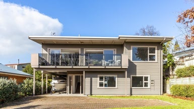 2/7 Pipi Street, Two Mile Bay, Taupo - Carousel 1