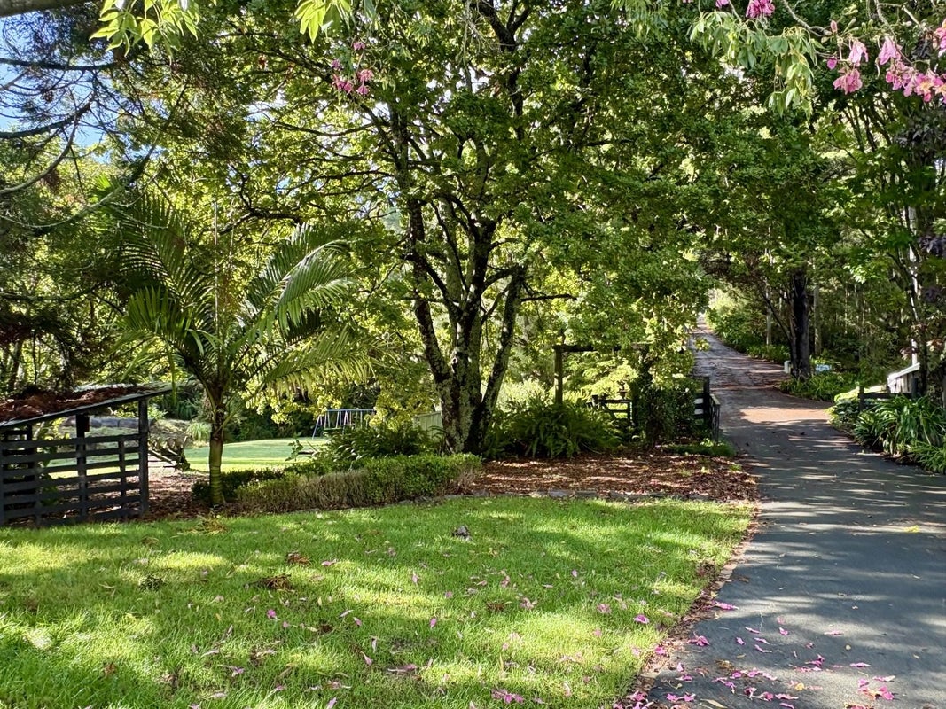 300 Paremoremo Road, Paremoremo, Auckland - Carousel 19